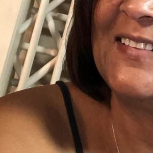 Meet your Posher, Rosena